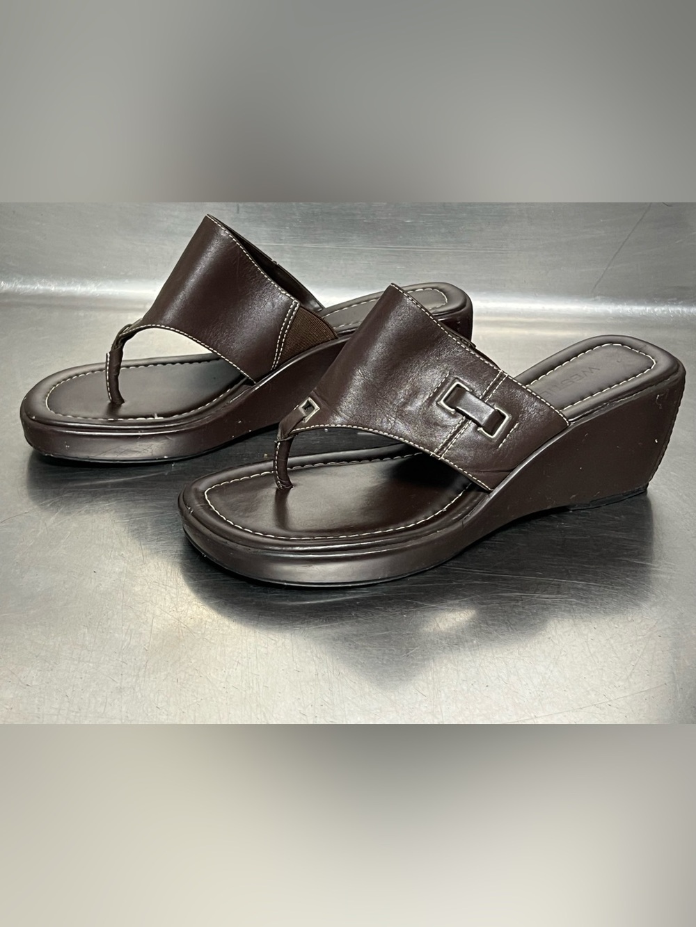 Westies Brown Slip On Sandal - Size 6 - GUC